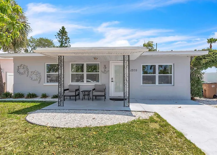 Sunsets And Getaway *
